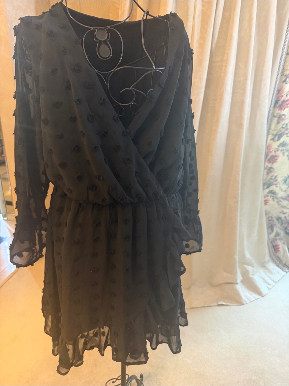 Women's Black Textured Wrap Long-Sleeve Dress
